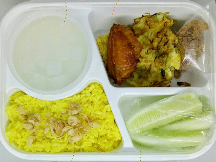 Cara Mudah Membikin Resep  Nasi kuning super simple yang Bikin Ngiler, Sempurna