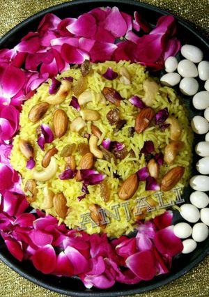 A picture of Kesar Gulkand Rose jarda pulav.