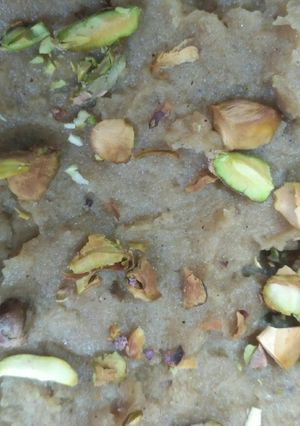 A picture of Wheat flour halwa.