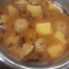 A picture of Soya bean with potato.