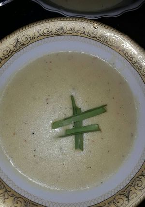 صورة لوصفة شوربه البطاطس بالدجاج والقشطه