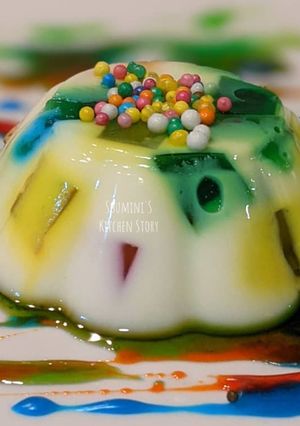 A picture of Colourful Thandai Jello Pudding.