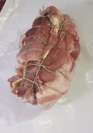 Φωτογραφία της συνταγής Χοιρινή σπάλα ρολό με γέμιση
