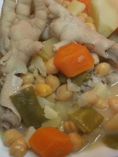 Una foto de Cocidillo en blanco