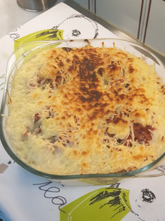 Una foto de Patatas rellenas y gratinadas