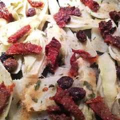 Foto di Finocchi gratinati con olive taggiasche e pomodori secchi