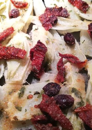 Foto di Finocchi gratinati con olive taggiasche e pomodori secchi
