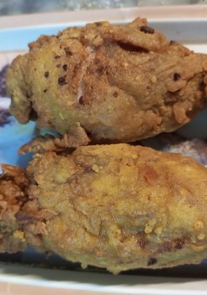 A picture of 🍗Fried Chicken leg 🍗.