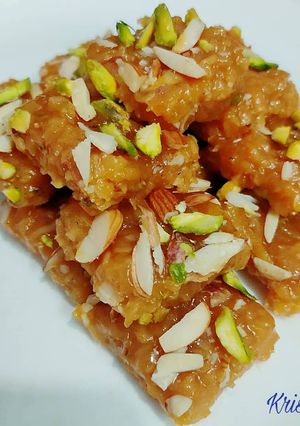 A picture of Coconut Jaggery Burfi .