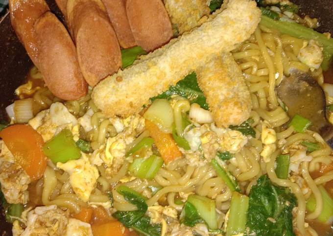Cara Gampang Menyiapkan 🍜Indomie tek-tek Disuka🍜, Lezat Sekali