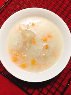 Hình của món Cháo móng giò cà rốt.