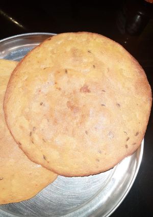 ખાખરા (Khakhra Recipe In Gujarati) રેસીપી મુખ્ય ફોટો