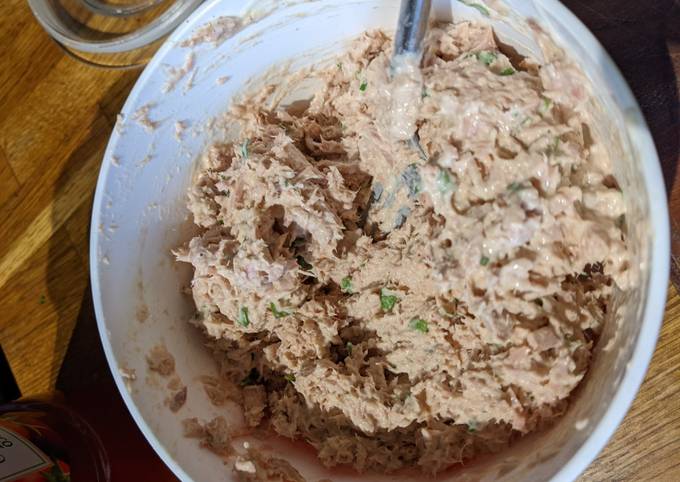 Quick, Easy & Simple Tuna salad 🐟