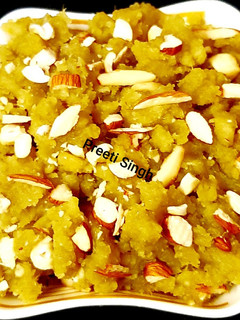 शकरकंदी हलवा (shakarkandi halwa recipe in Hindi) रेसिपी मुख्य फोटो