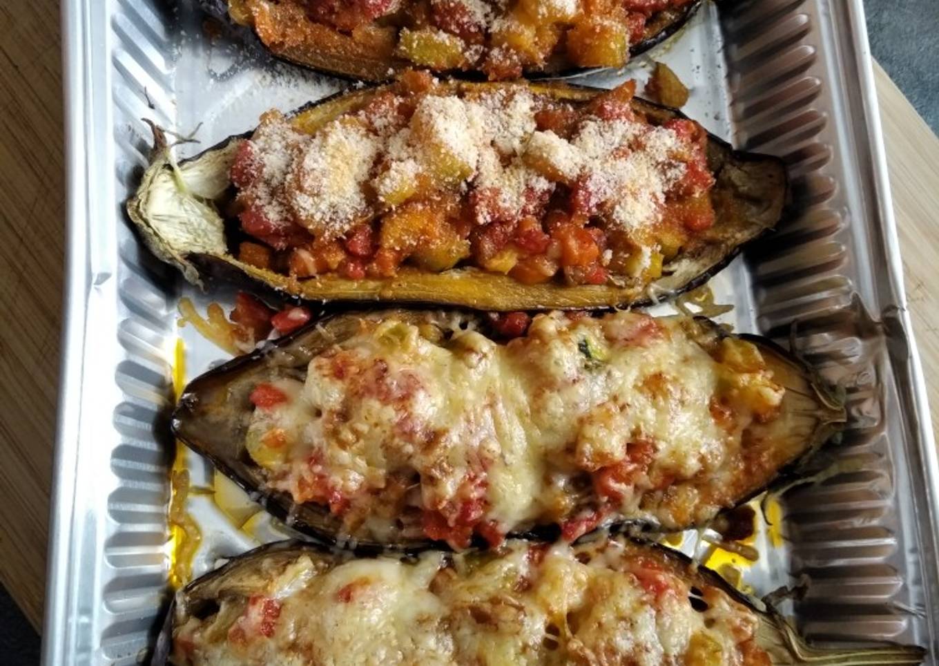 Berenjenas rellenas de verduras