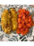 Filetto di pesce infarinato con le carote in padella 🐟🥕