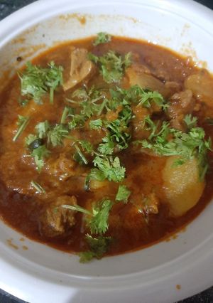 A picture of Aloo ghost gravy.