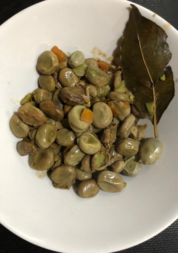 Una foto de “Habas ahogadas”