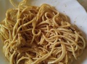 Una foto de salsa para pasta con crema de leche