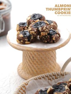 Foto resep Almond Thumbprint Cookies (Gluten Free)