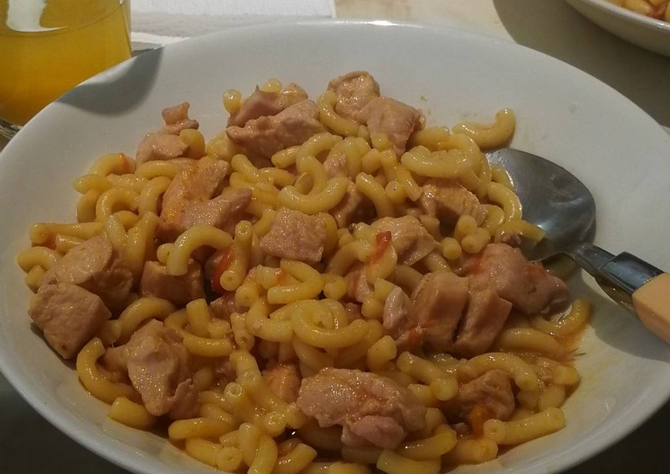 Fideuá de pollo