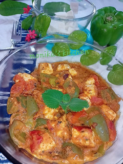 स्पाइसी कड़ाई पनीर (spicy kadai paneer recipe in Hindi) रेसिपी मुख्य फोटो