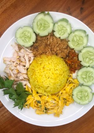 Foto resep Nasi Kuning Rice Cooker