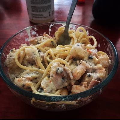 Pasta alfredo con camarones Receta de saray ordaz- Cookpad