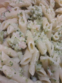 Una foto de Pasta con brócoli