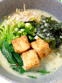 Foto resep Creamy Vegan Miso Ramen 🍜