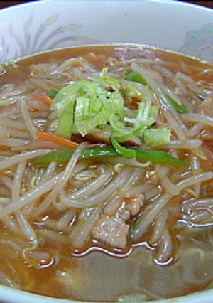 A picture of Healthy and Satisfying! Bean Sprout Stir-Fry Ramen.
