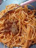 Espaguetis con Carne Deshebrada