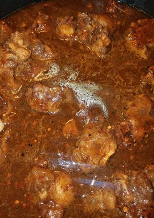 A picture of Cola de rez en salsa picoso.