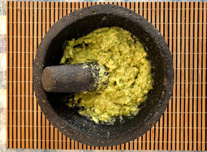 Una foto de Guacamole estilo Chilango