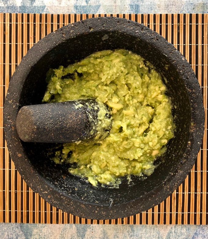 Una foto de Guacamole estilo Chilango