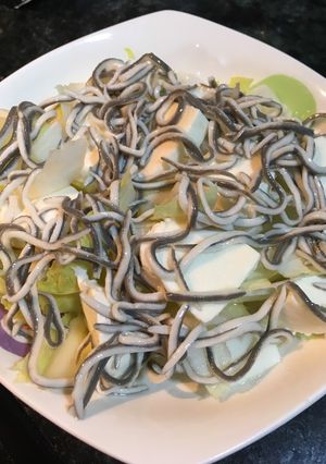 Una foto de Ensalada de endivias y Mozzarella