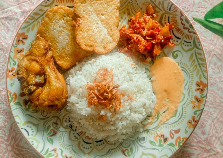 Resep Nasi Uduk Rice Cooker dengan Sambal Kecombrang dan Sambal Kacang yang Menggugah Selera