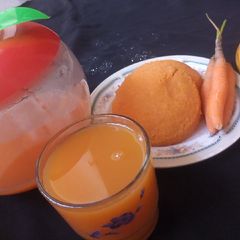 Carrots juice A picture of Carrots juice.