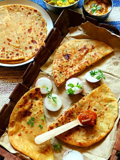 A picture of Amaranth Aloo Paratha.