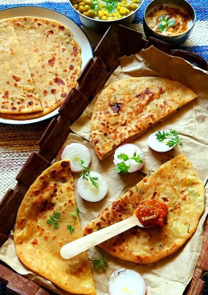 A picture of Amaranth Aloo Paratha.