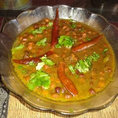 A picture of Black gram stew.
