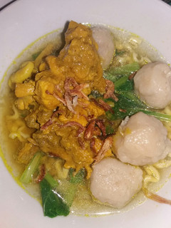 Foto resep Mie Ayam Pentol ala Istri