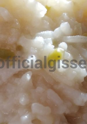 Una foto de Arroz cremoso saborizado con arvejas