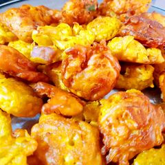 A picture of Onion fritters.