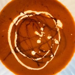 A picture of Roasted Tomato And Pepper Soup.
