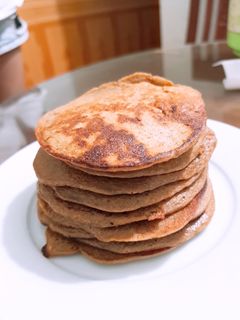 Hình của món Pancake chuối yến mạch.