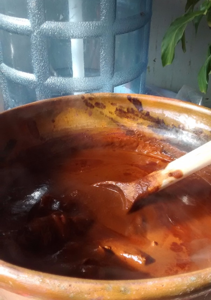 Una foto de Mole rojo