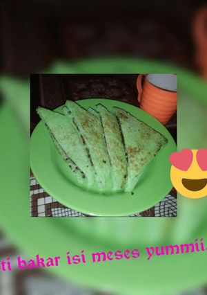 Foto resep Roti bakar isi meses yumi