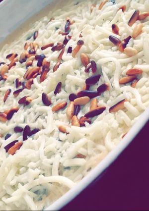 A picture of Creamy Spinach-Mush chicken fillets.