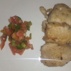 A picture of Pan fried chicken.